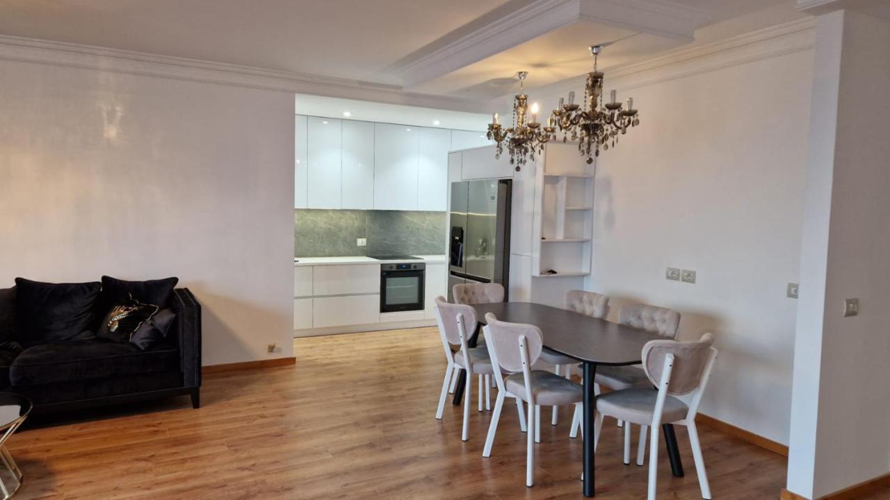 Pirro Luxury Apartment Saranda Kültér fotó